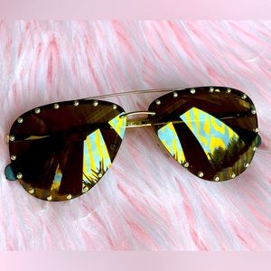 Louis Vuitton The Party Sunglasses